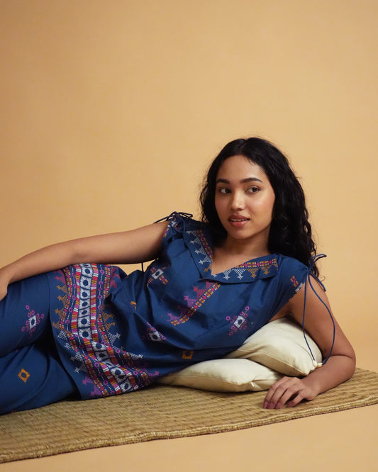 Detailed shot of neckline and sleeves on the blue Selu Cotton Kurta Co-ord Set.