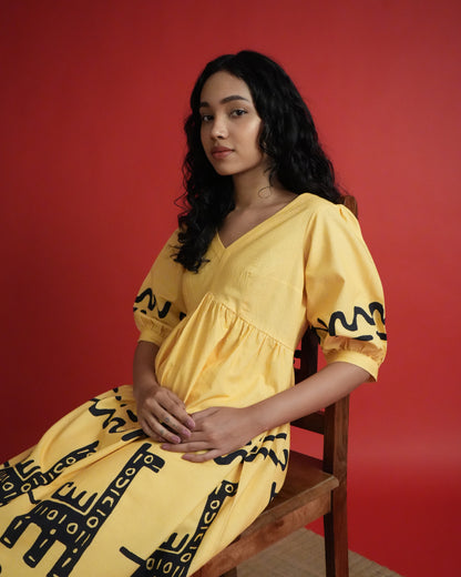 Detailed shot of neck line and empire-line design in mango yellow cotton from the Sikwu Cotton Kurta Co-ord Set